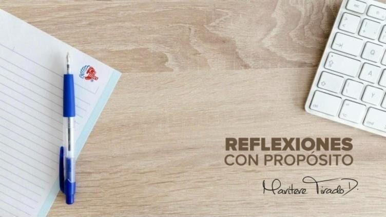 Portada de la serie Reflexiones con Propósito, con la firma de Maritere Tirado D.